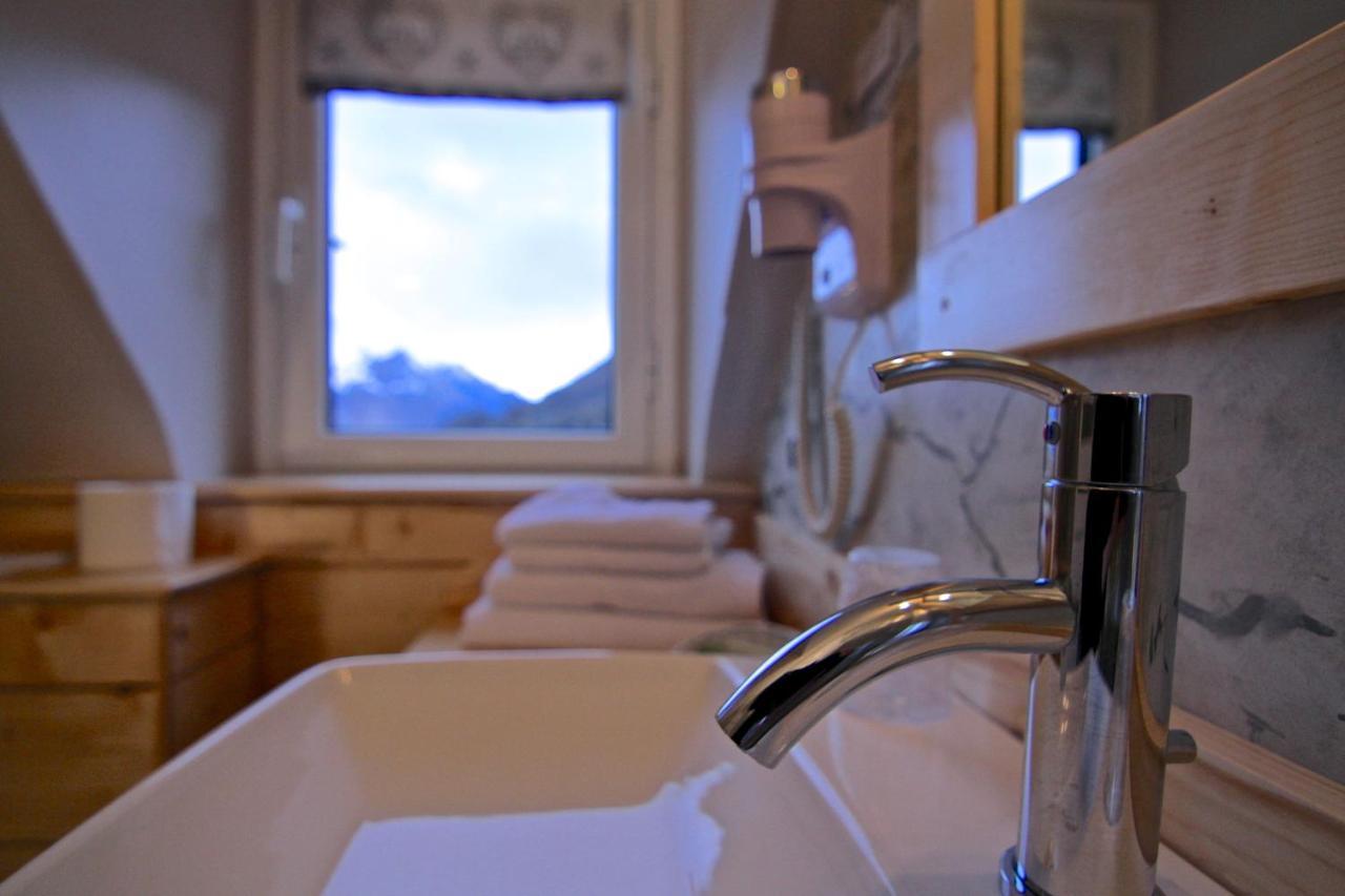 Auberge Le Cabaliros Arcizans-Avant Kültér fotó